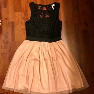 Lauren Conrad size small dress